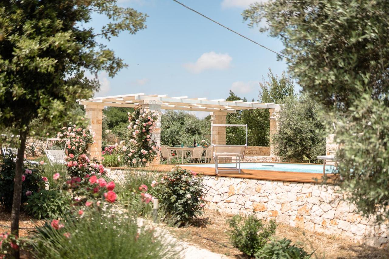 הוילה מרטינה פרנקה Trulli Audendum מראה חיצוני תמונה