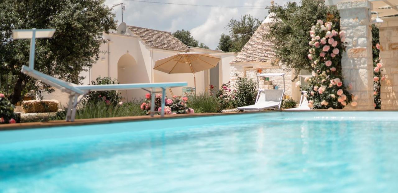 הוילה מרטינה פרנקה Trulli Audendum מראה חיצוני תמונה
