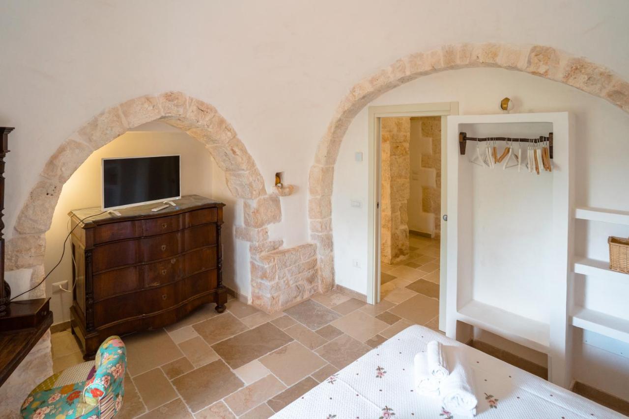 הוילה מרטינה פרנקה Trulli Audendum מראה חיצוני תמונה
