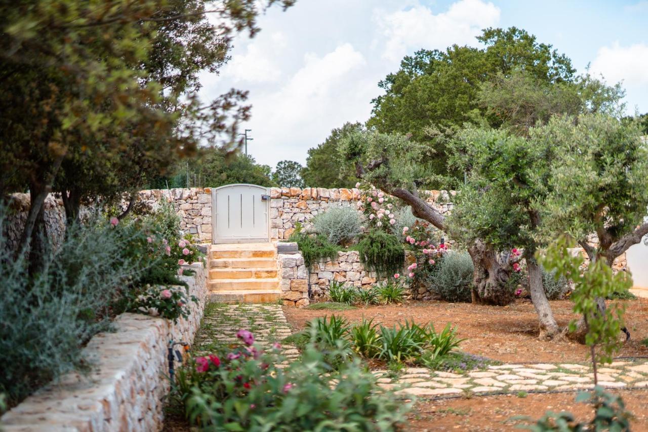 הוילה מרטינה פרנקה Trulli Audendum מראה חיצוני תמונה